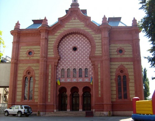 Helyreállították az ungvári zsinagóga üvegkupoláját