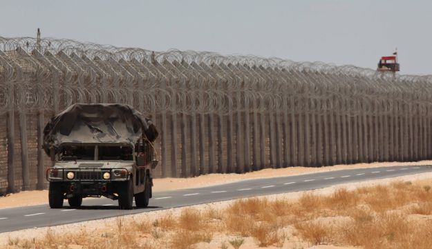 Az izraeli-egyiptomi határkerítés