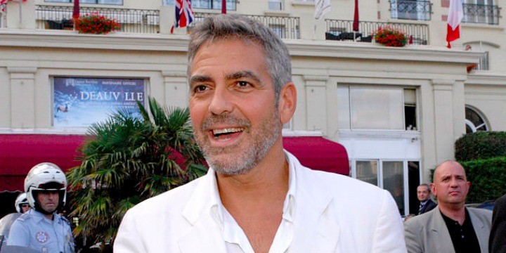 George Clooney lesz a Simon Pereszről szóló dokumentumfilm narrátora