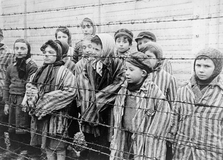Ma van a holokauszt nemzetközi emléknapja