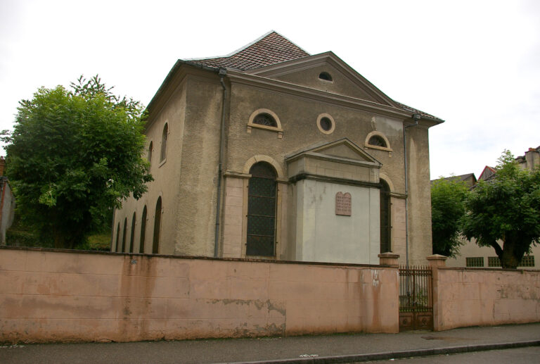 87 millió forintért vehet zsinagógát Franciaországban