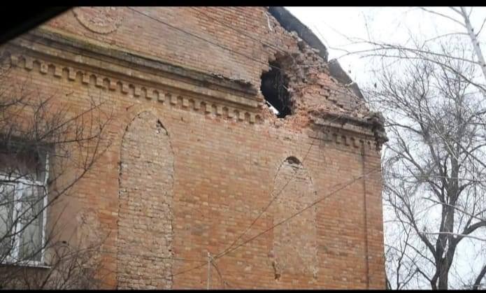 Ukrán zsinagógát rongált meg egy orosz lövedék